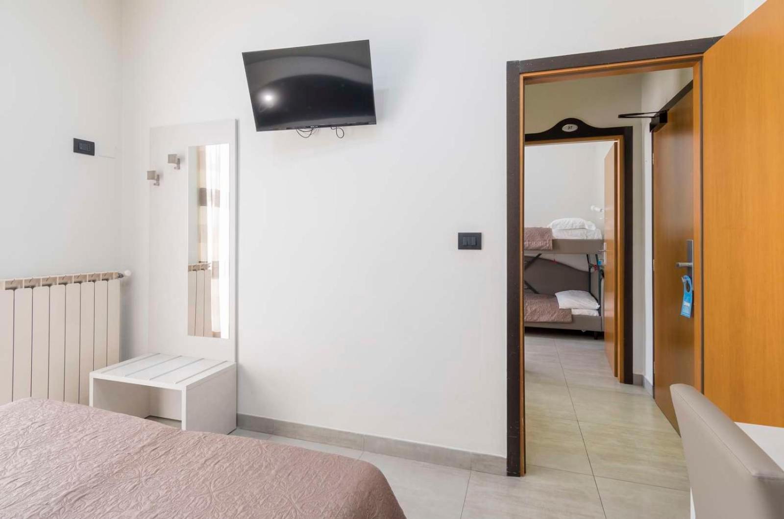 Hotel Roma Marina di Massa Exteriér fotografie