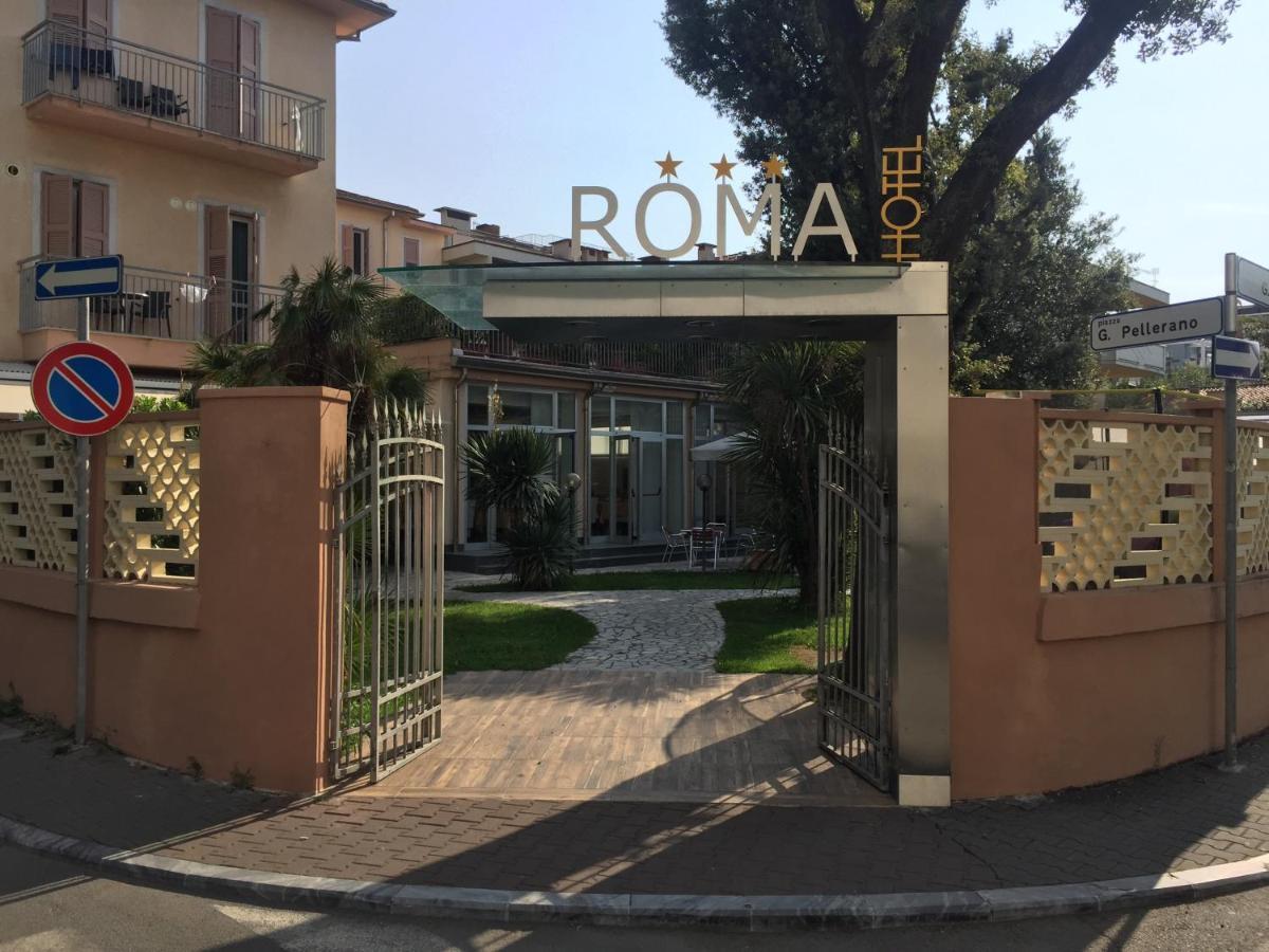 Hotel Roma Marina di Massa Exteriér fotografie